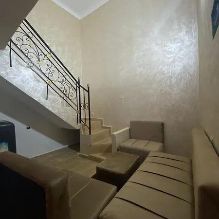 Entire Studio Close To Sale, Marina, Beach And Transportation Exterior photo